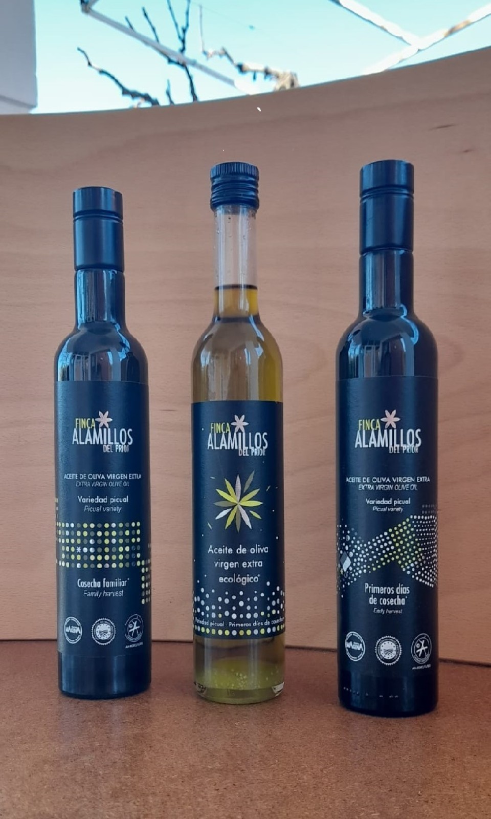EUROPE. Pack of 3 assorted bottles of 500 ml (Family harvest, organic and Early harvest)